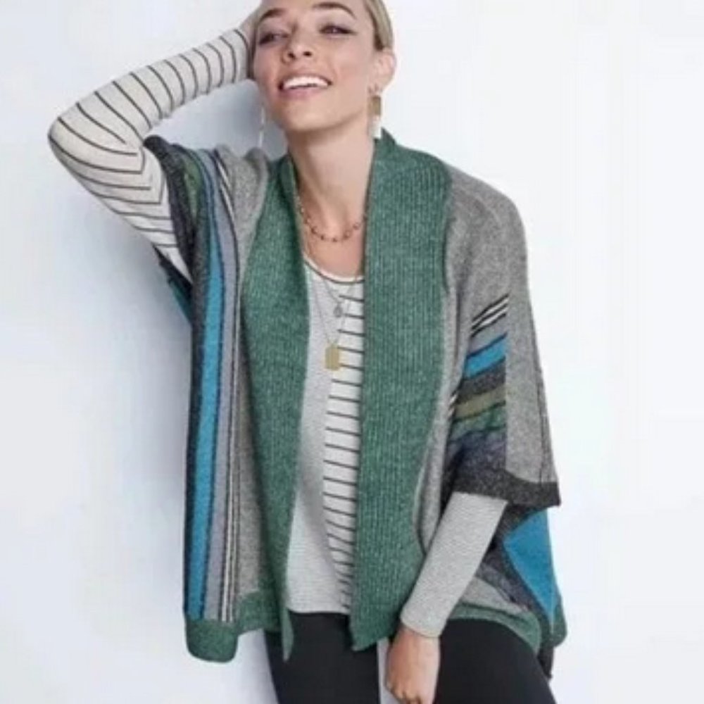 Cabi #3846  Windchill Wrap Poncho Sweater Size XS/S